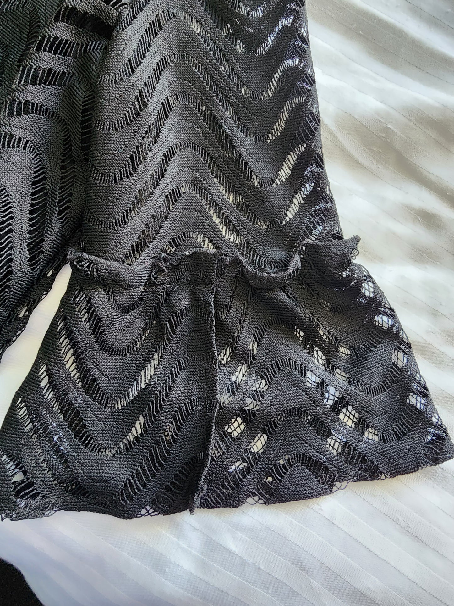 Pre-loved - Samoon Black Lace Knee Length Dress