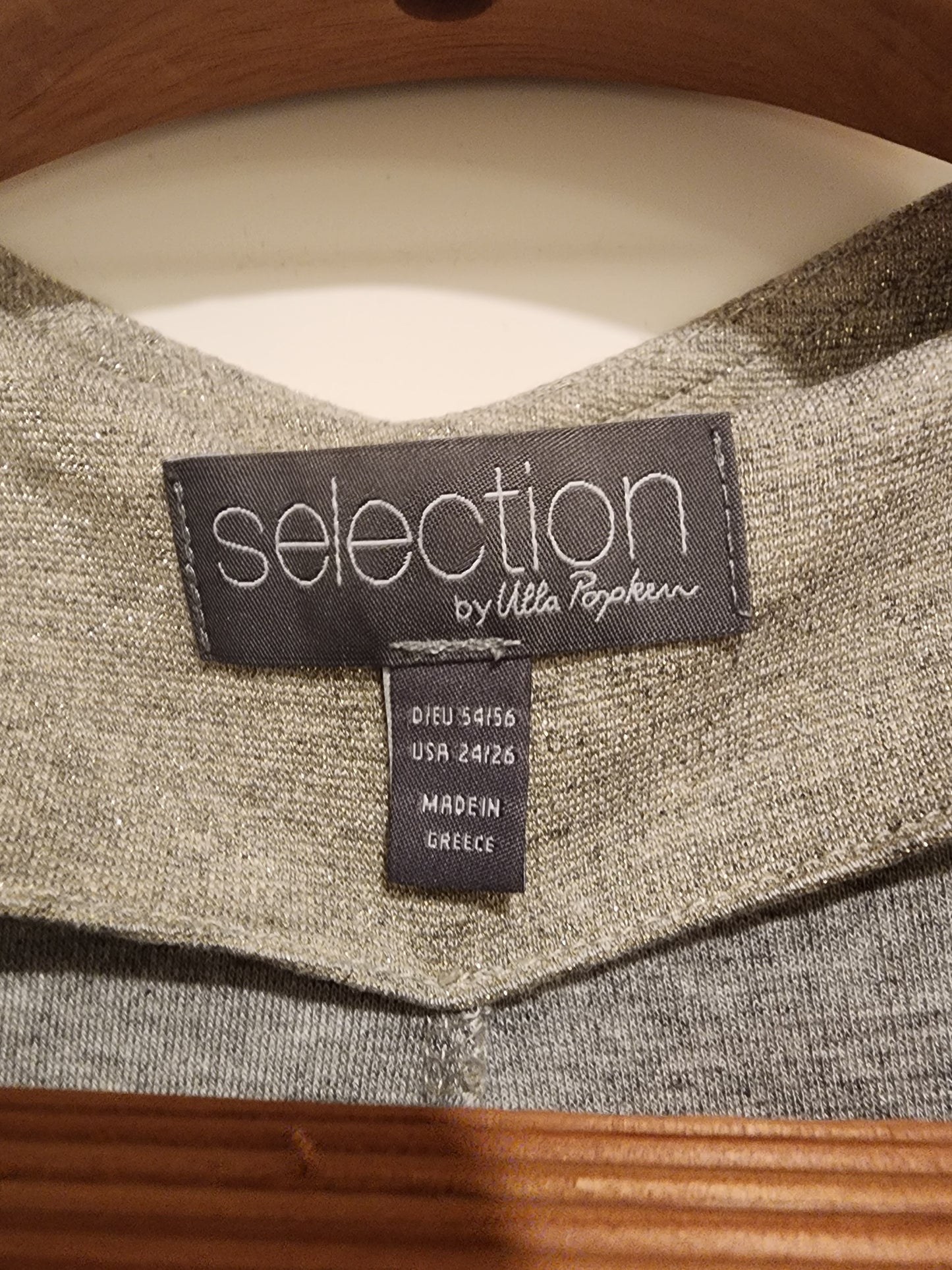 Pre-loved plus size off-white & grey knee length dress